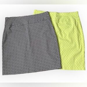 Lulu-B Set of 2 Above the Knee Pull On Stretch Skirts Size 8